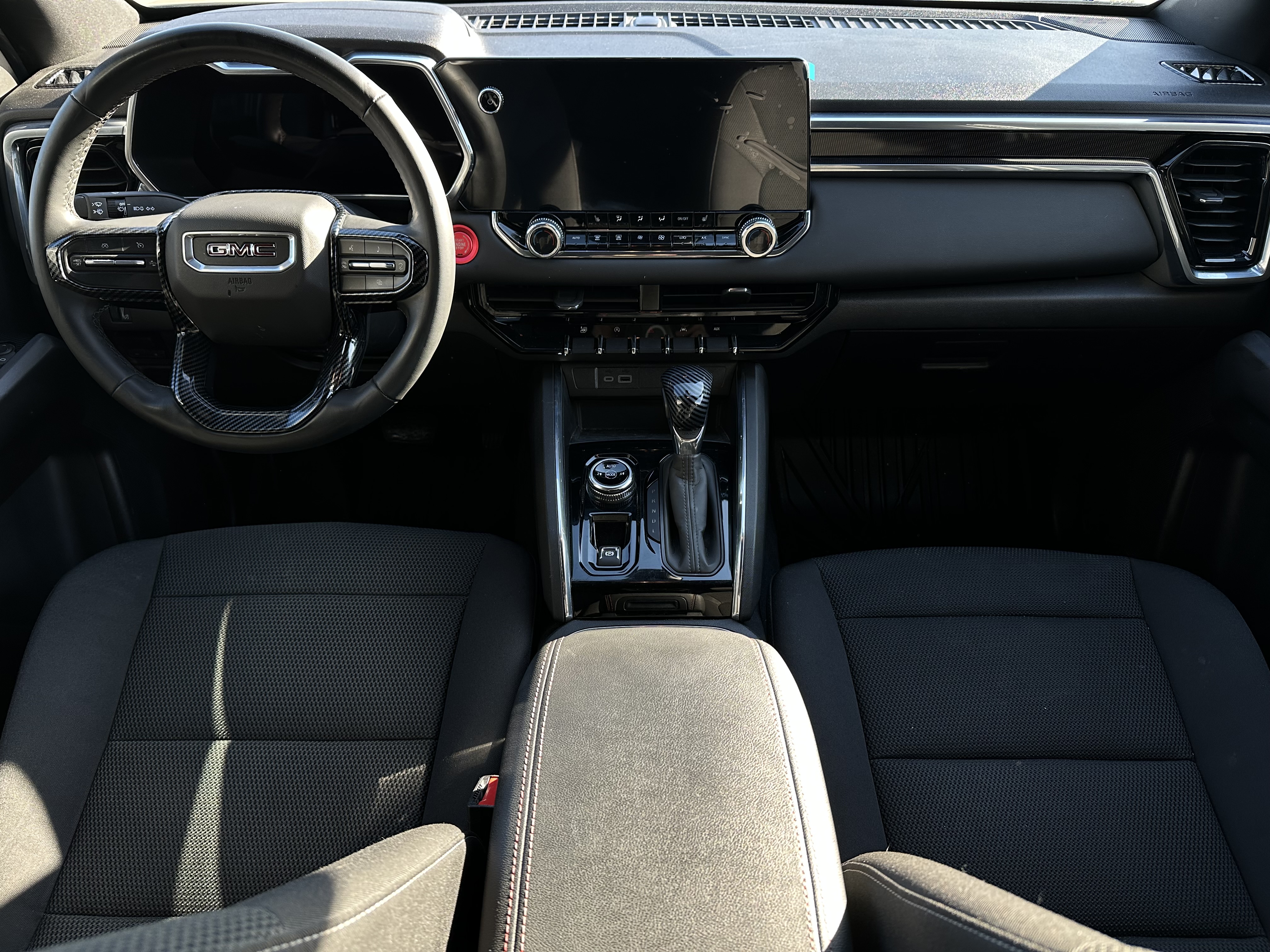 Image 4 - 2024 GMC Canyon Elevation