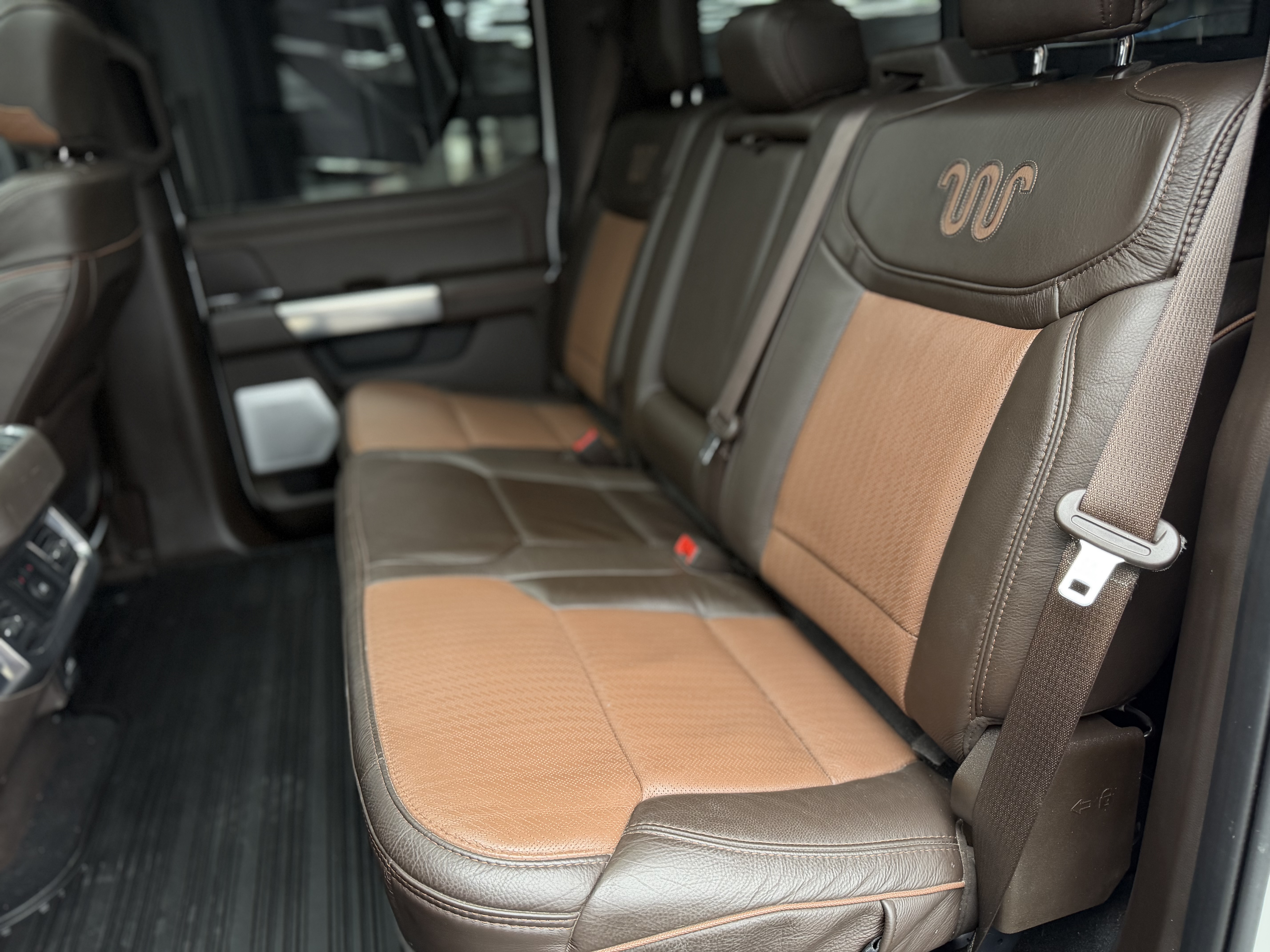 Image 6 - 2025 Ford F-350 King Ranch