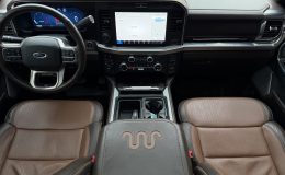 Aperçu 4 - 2025 Ford F-350 King Ranch