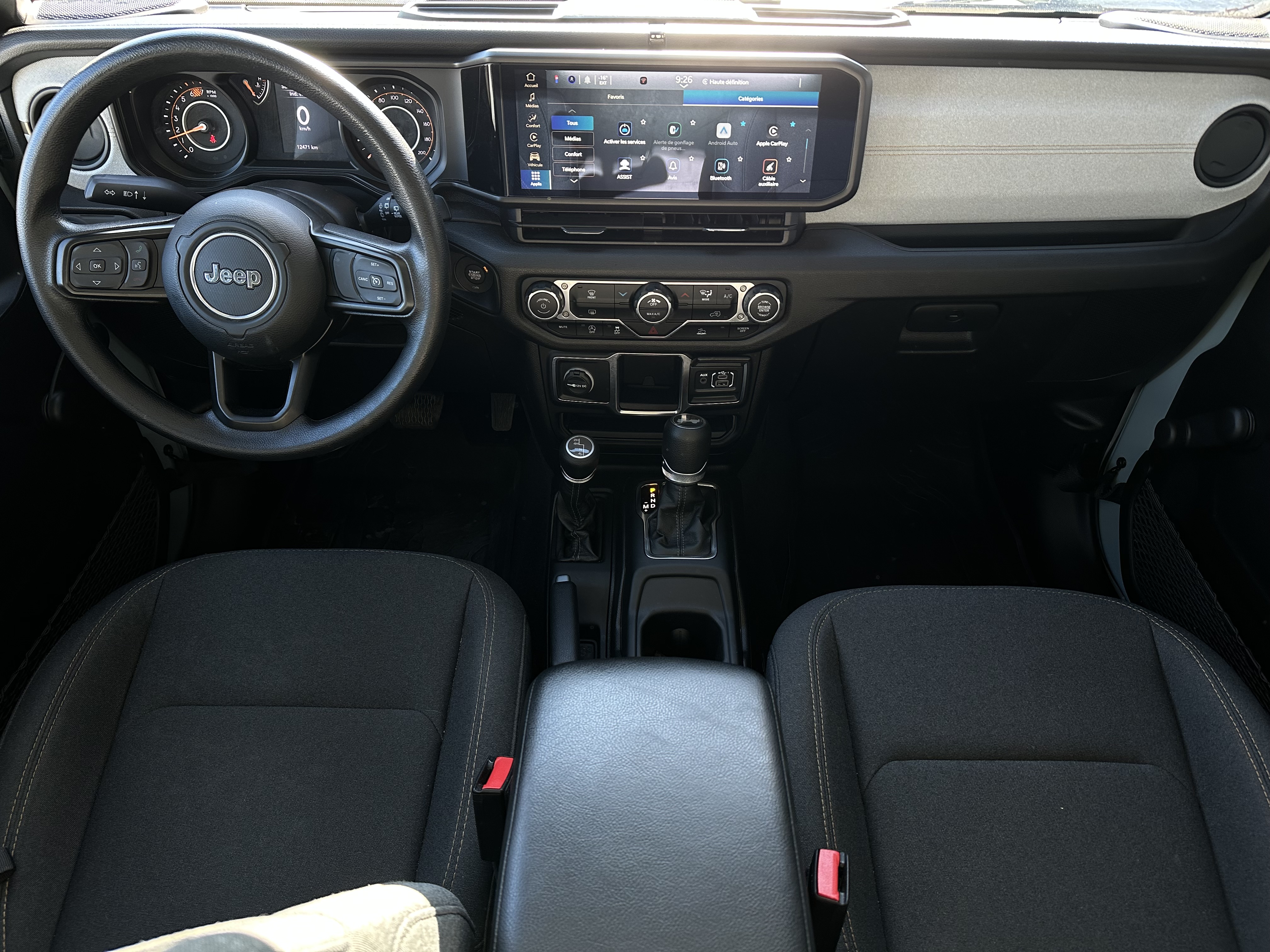 Image 4 - 2024 Jeep Wrangler Sport