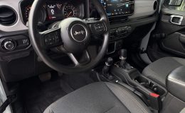 Aperçu 4 - 2024 Jeep Wrangler Sport