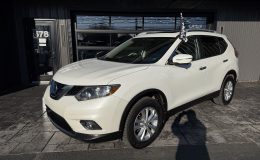 Thumbnail 1 - 2015 Nissan Rogue SV AWD