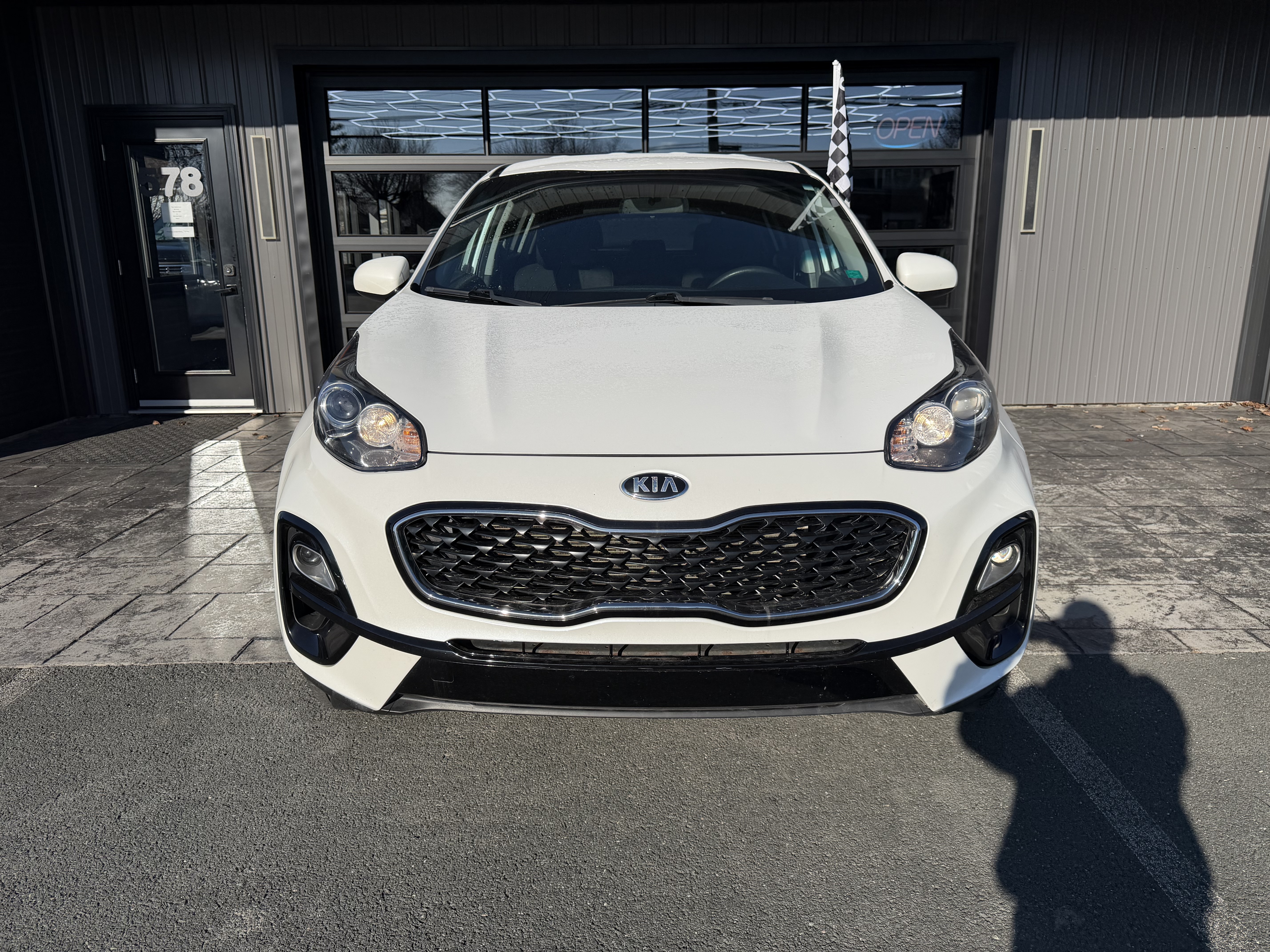 Image 2 - 2020 Kia Sportage LX