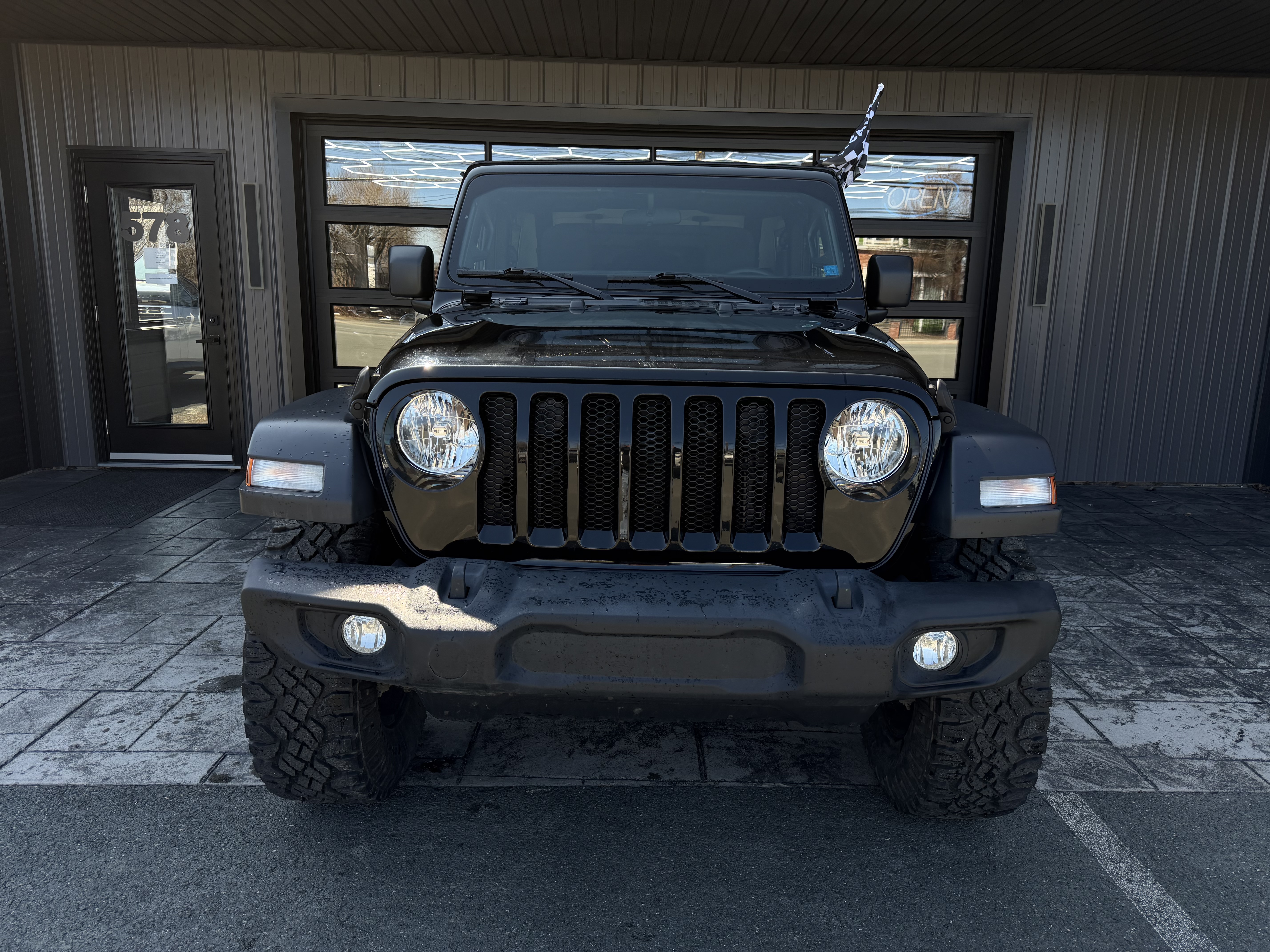 Image 2 - 2023 Jeep Wrangler Sport
