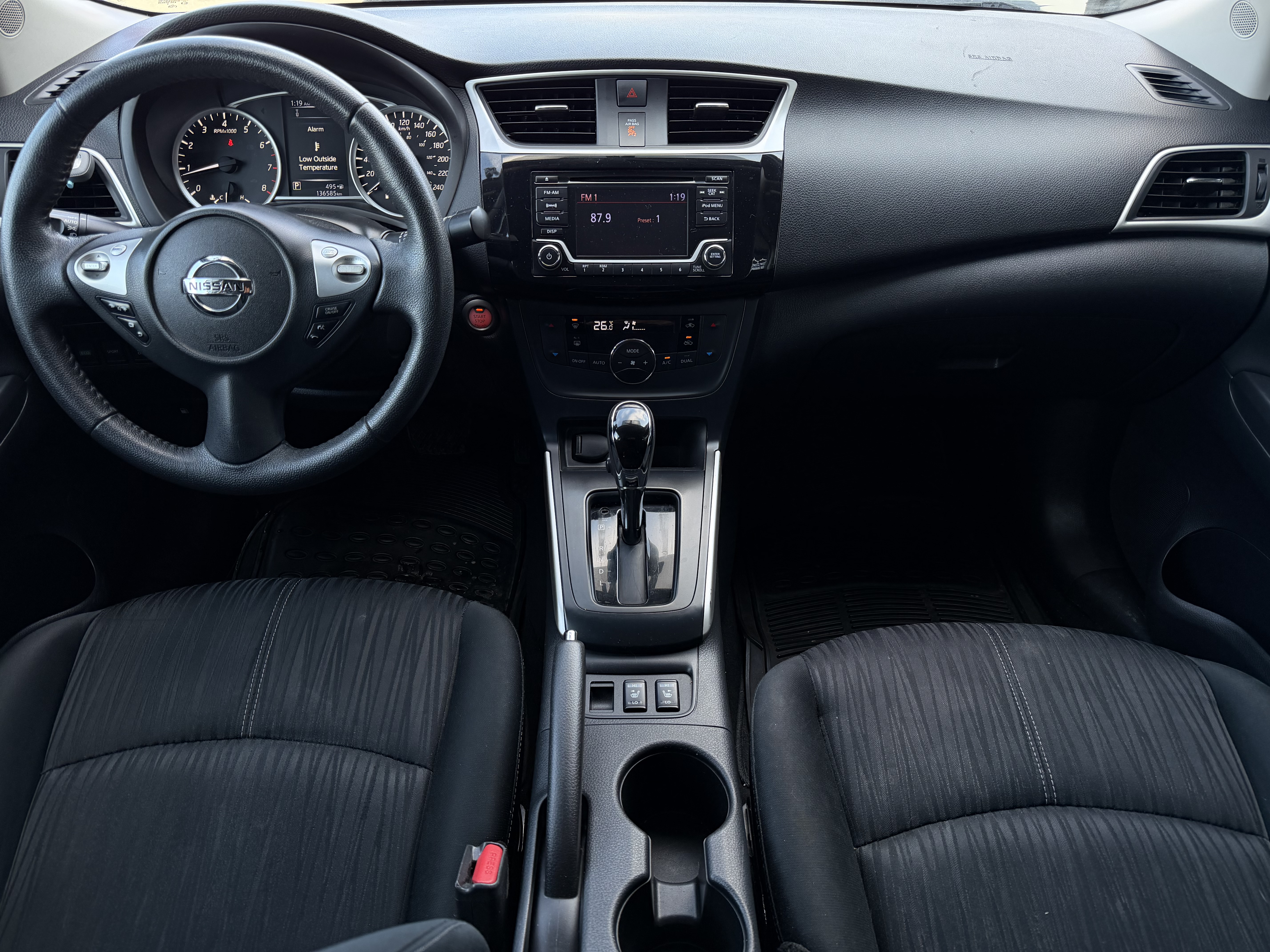 Image 4 - 2018 Nissan Sentra SV