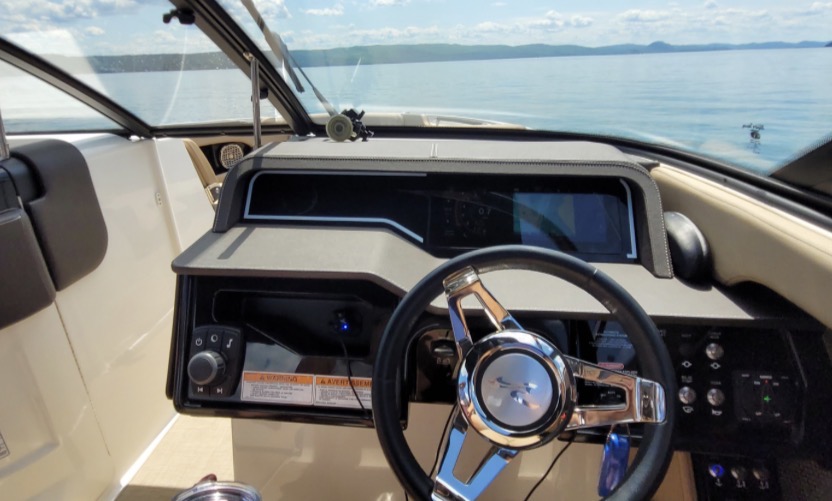 Image 2 - 2017 Sea Ray SLX 280