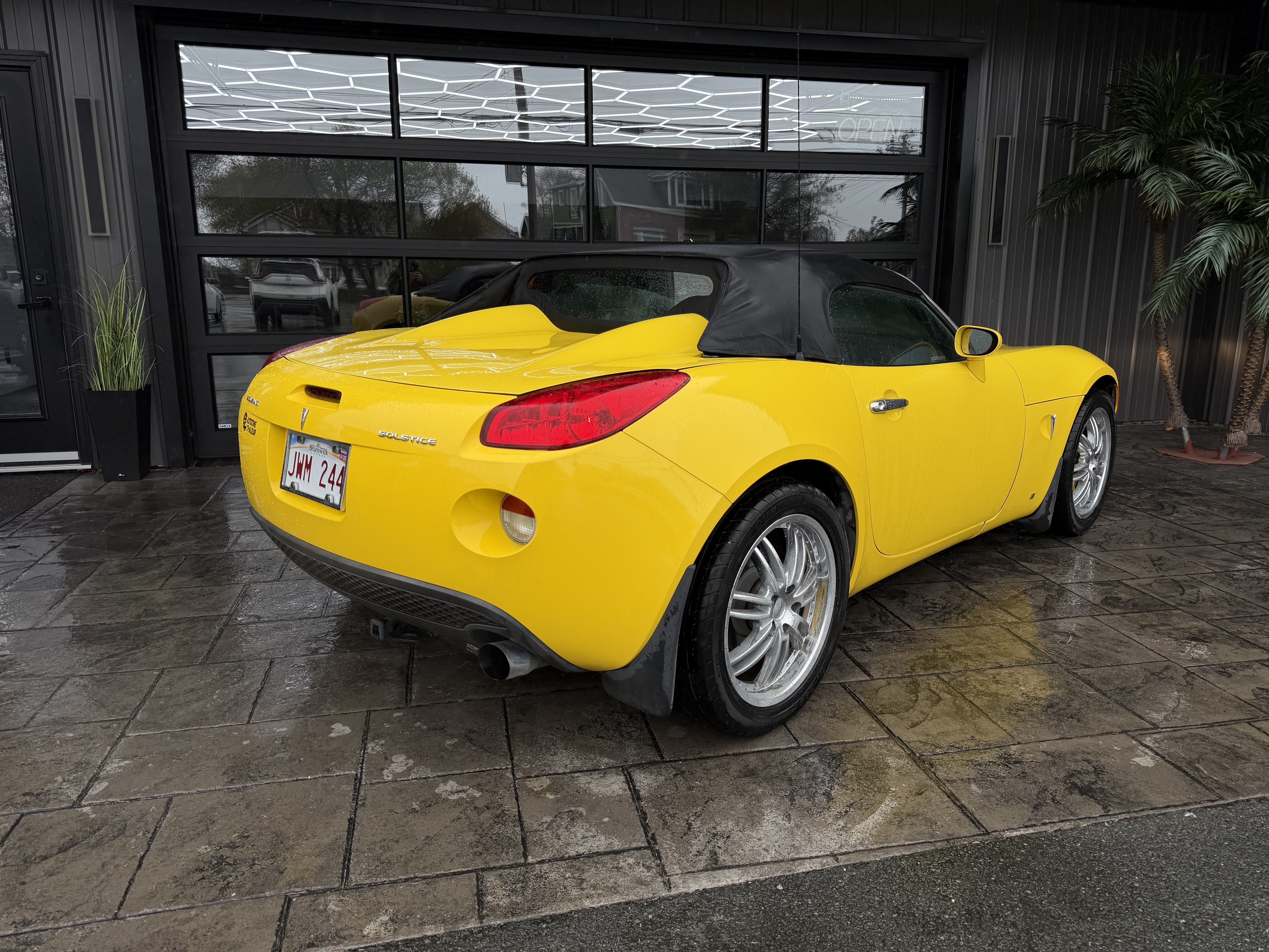 Image 3 - 2007 PONTIAC Solstice