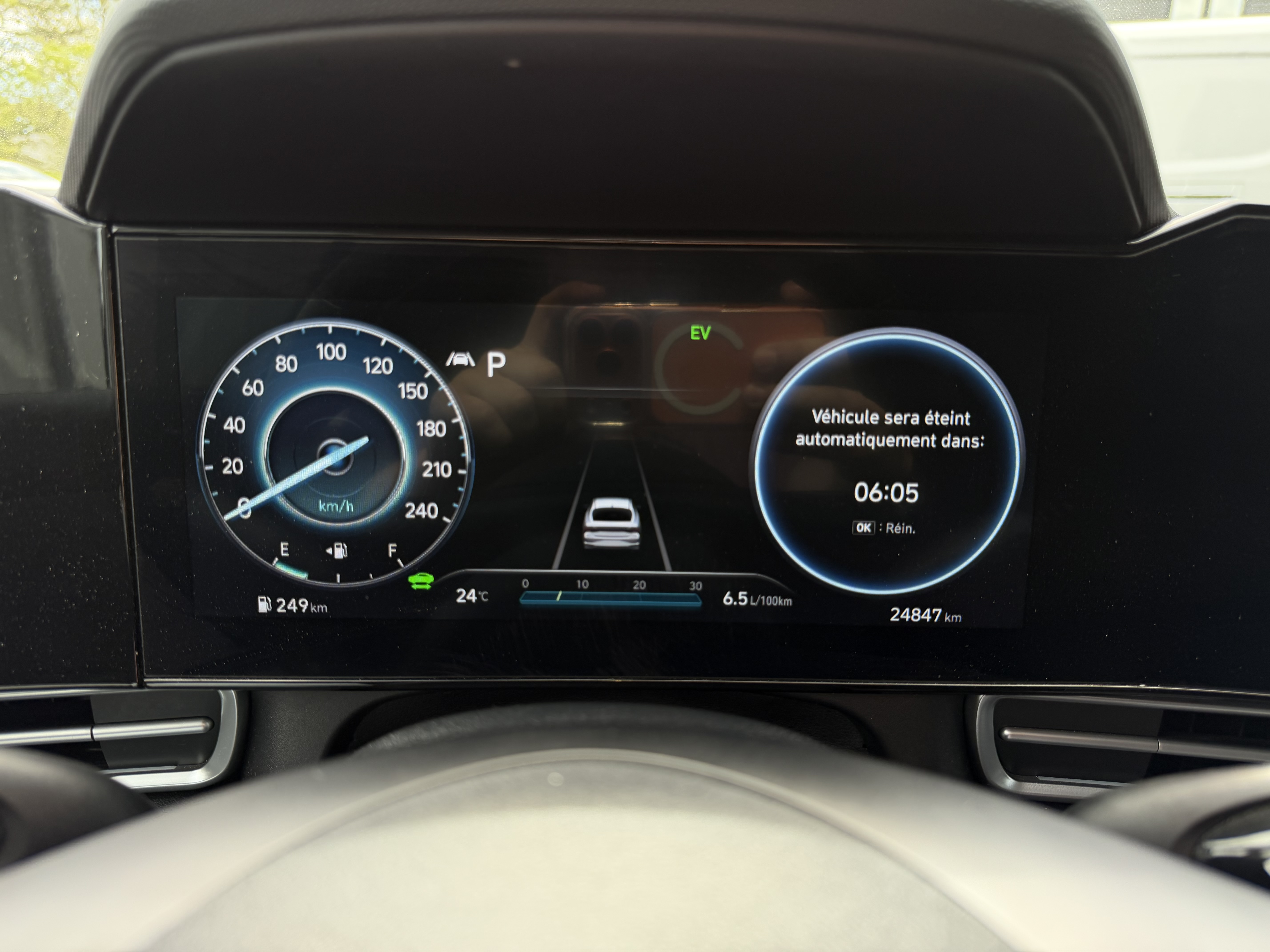 Image 3 - 2023 Hyundai Elantra Limited