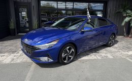 Thumbnail 1 - 2023 Hyundai Elantra Limited
