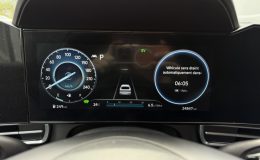 Thumbnail 3 - 2023 Hyundai Elantra Limited