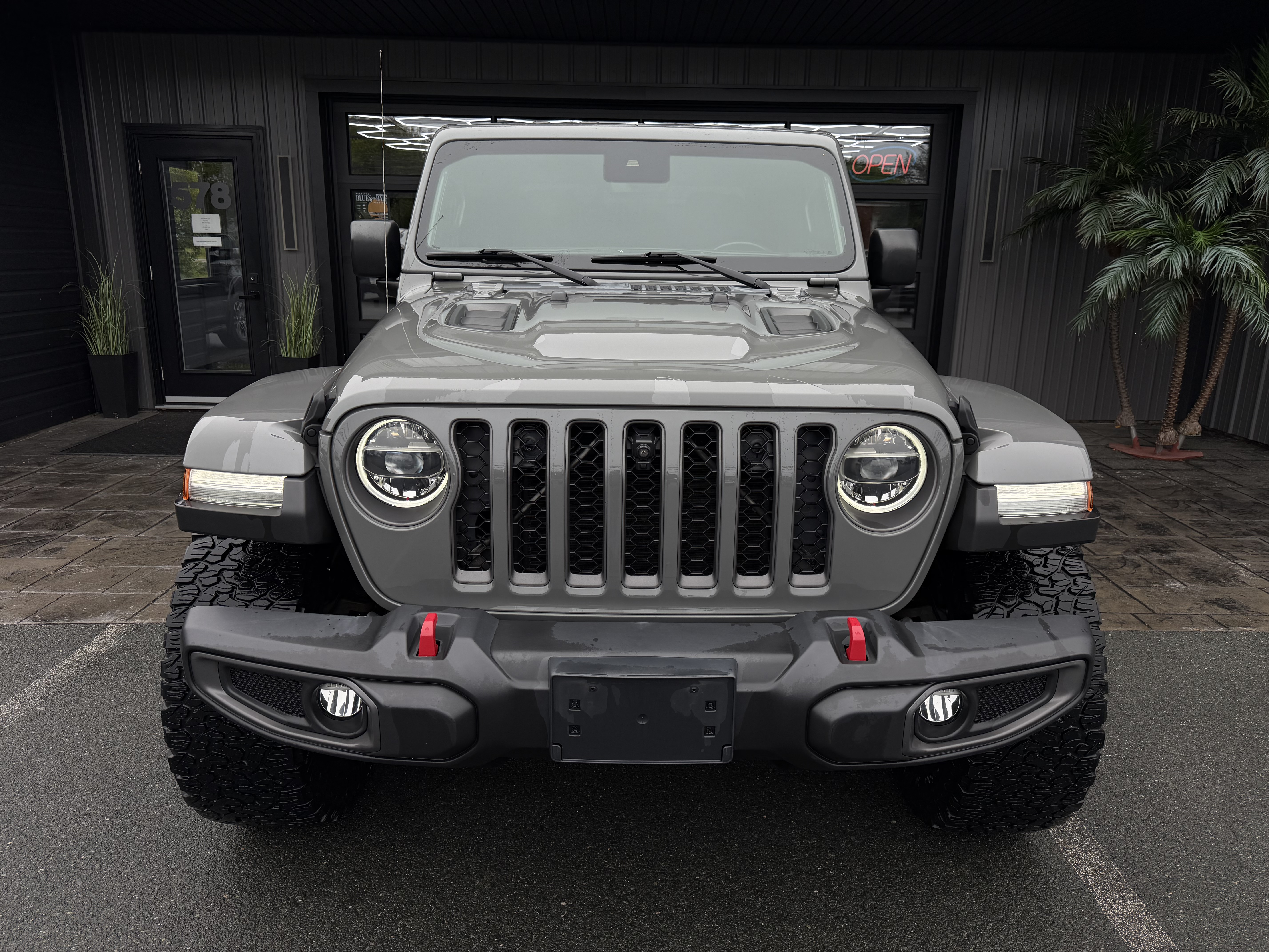 Image 2 - 2021 Jeep Gladiator Rubicon