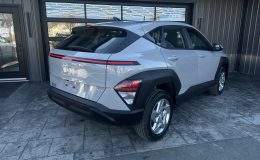 Aperçu 3 - 2024 Hyundai Kona SE