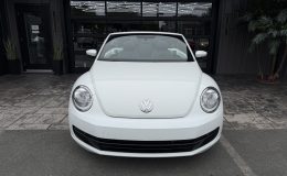 Thumbnail 3 - 2014 Volkswagen Beetle 1.8T, TDI