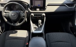 Thumbnail 4 - 2023 Toyota RAV4 LE