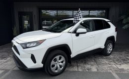 Thumbnail 1 - 2023 Toyota RAV4 LE