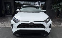Thumbnail 2 - 2023 Toyota RAV4 LE