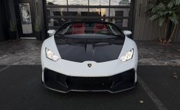 Aperçu 2 - 2017 LAMBORGHINI Huracan Spyder